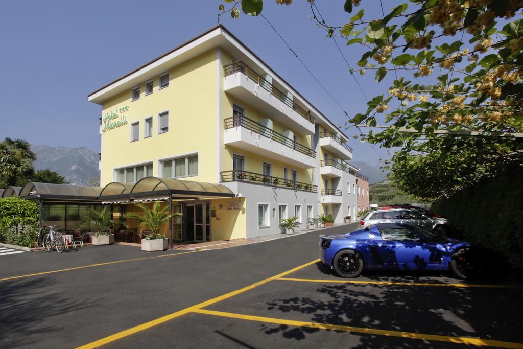 Hotel Miorelli Torbole Sul Garda Luaran gambar